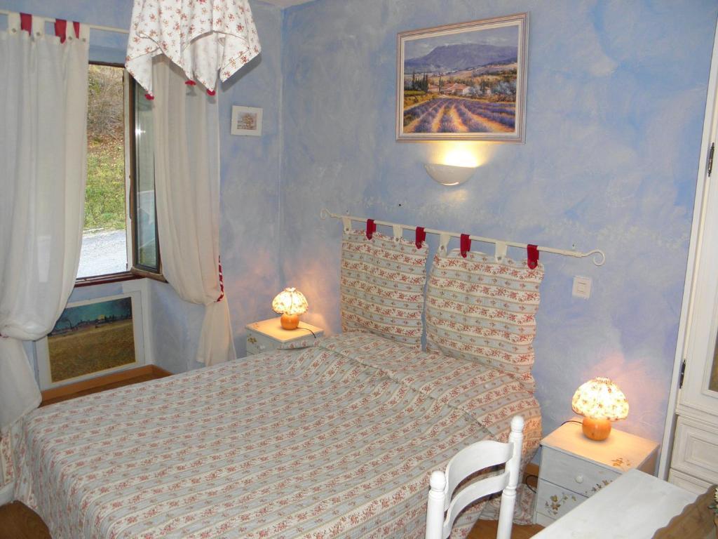 Gîte Auberge Les Terres Blanches de Méolans Habitación foto