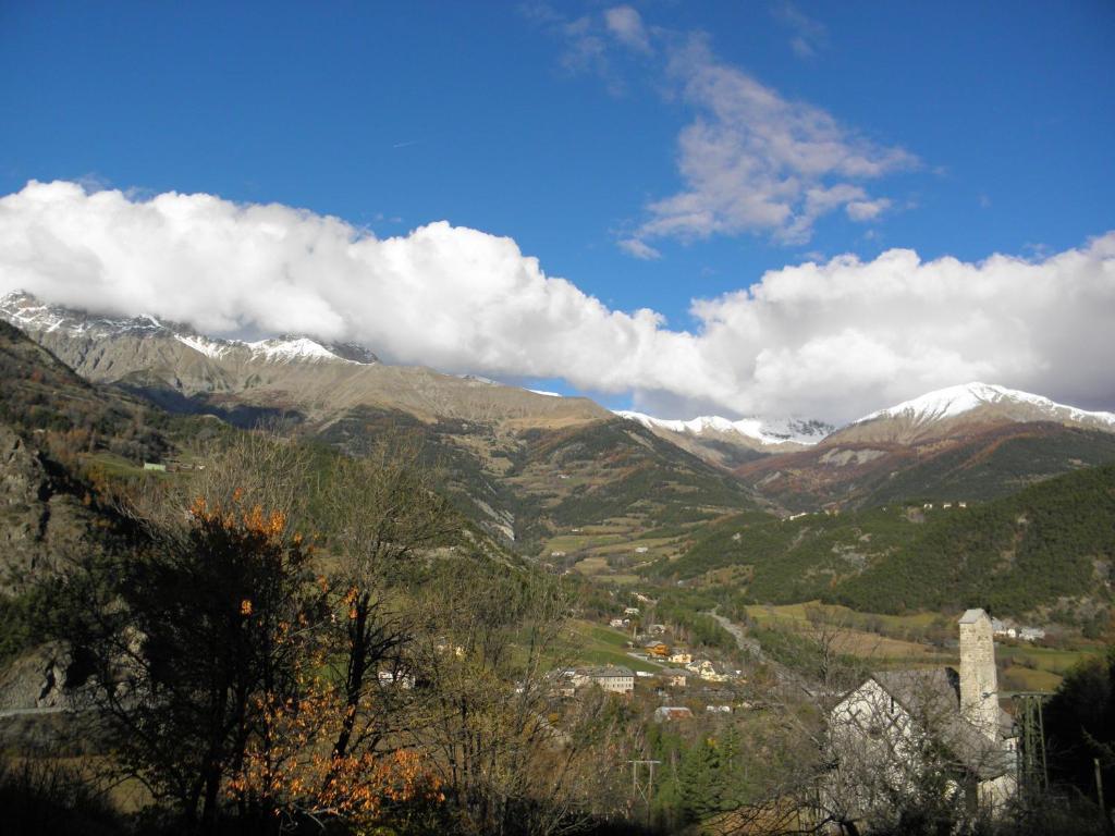 Gîte Auberge Les Terres Blanches de Méolans Habitación foto